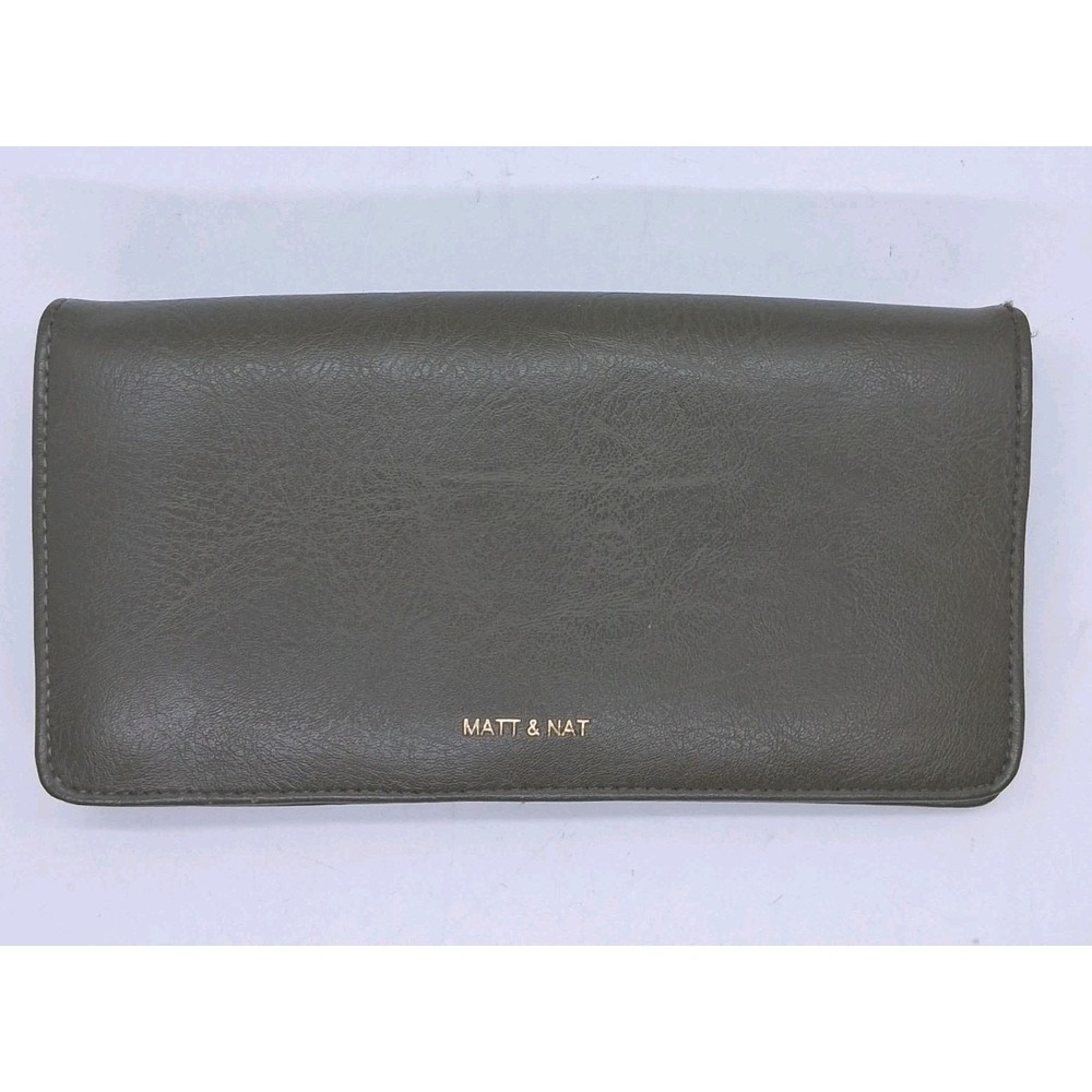 Matt & Nat Women's NOCE Vegan Wallet - Dwell Color Leaf 10 CC slots